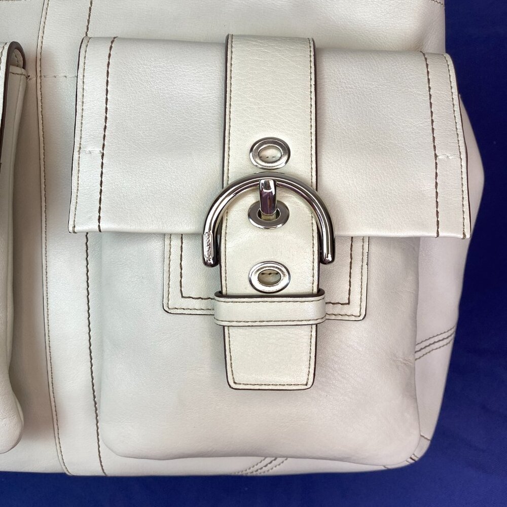 Coach Legacy Leather Pocket Tote | Cindy 🤍  Buckle Front Multi-Compartment 6468 - Picture 8 of 16